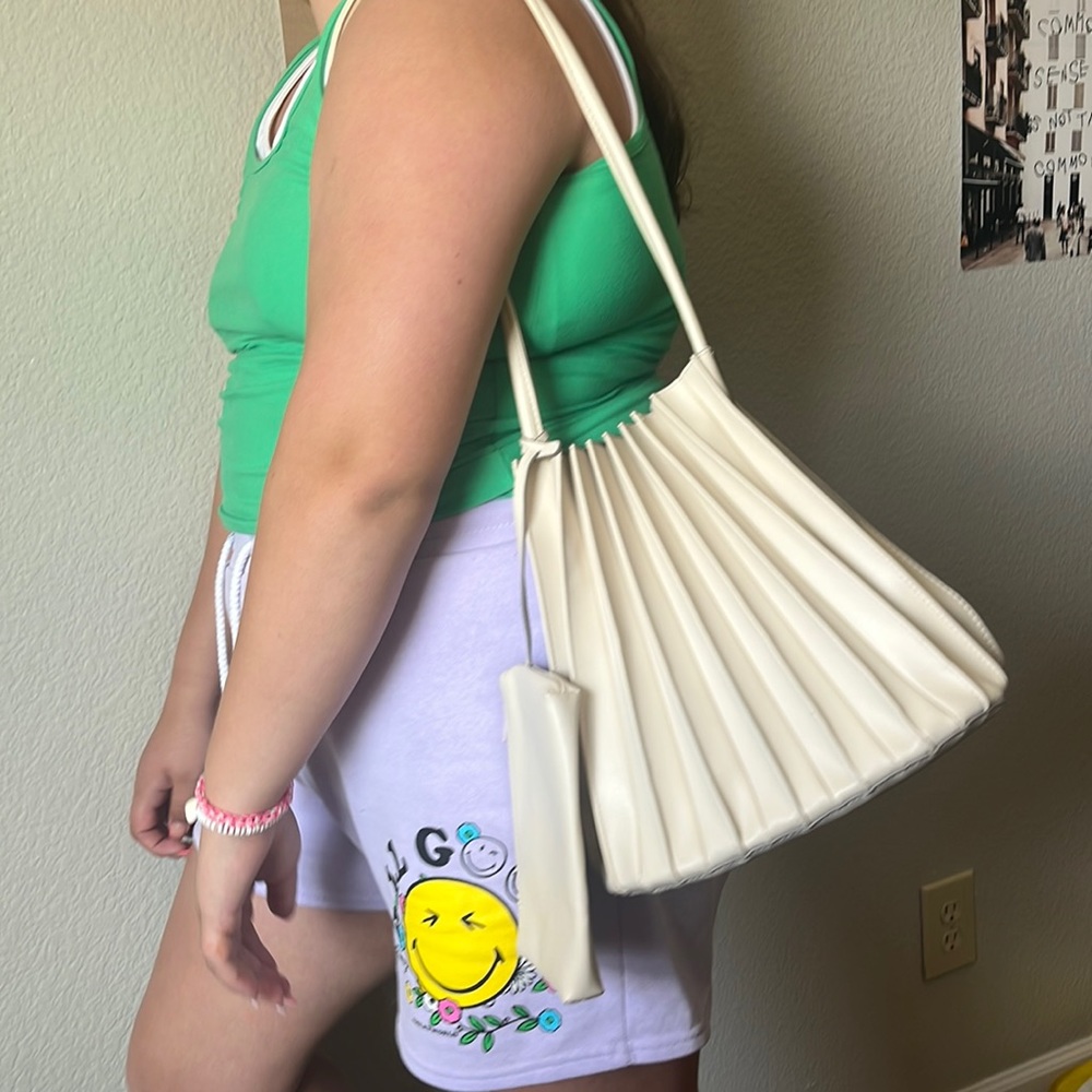 Accordion Style Purse